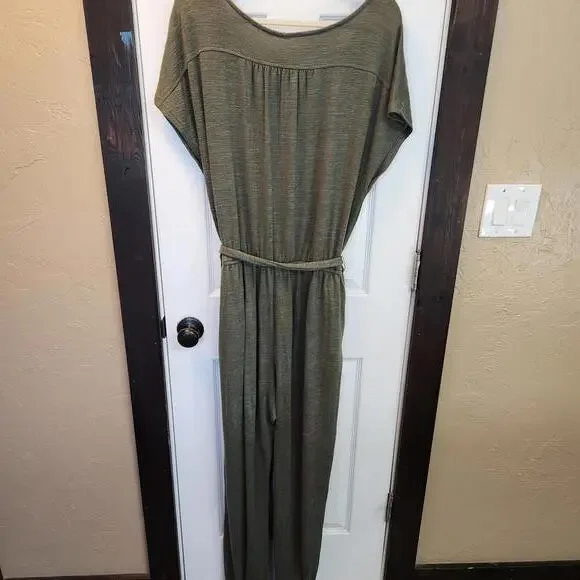 GAP Women's Olive Green Jumpsuit with Belt, Size Large Tall - Picture 4 of 9